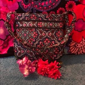 Bnwot❤️ Disney vera bradley tripple zip